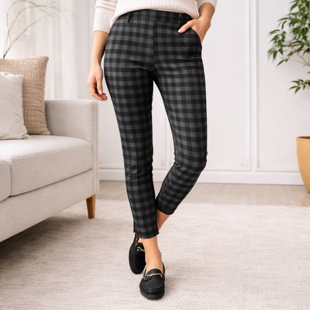 Maurices M Black Gray Plaid Pull-On Ankle Dress Pants - Stretch